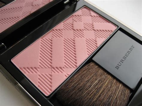 burberry misty|Review: Burberry Light Glow Blush in Misty 08 .